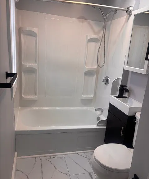 8 Malden St — Photo 14