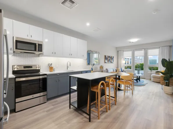 The District at 15Fifteen