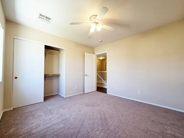 3722 Nestled Oak Ave — Photo 13