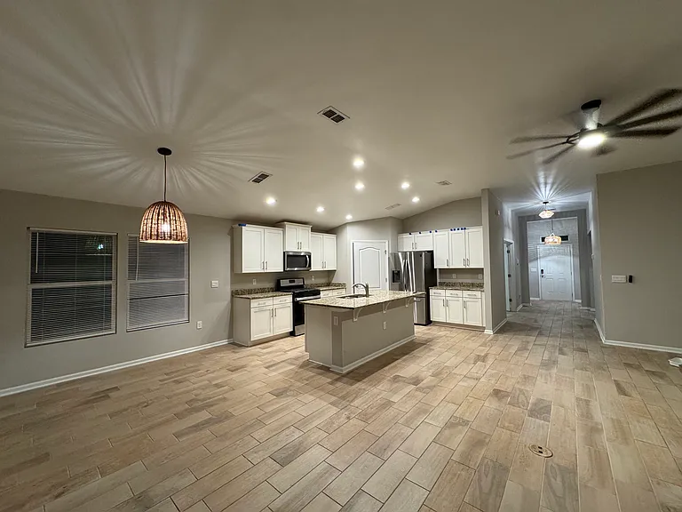 83408 Barkestone Ln #83408 — Photo 18