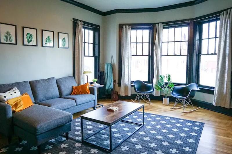 1st image of 811 E 21st St #1