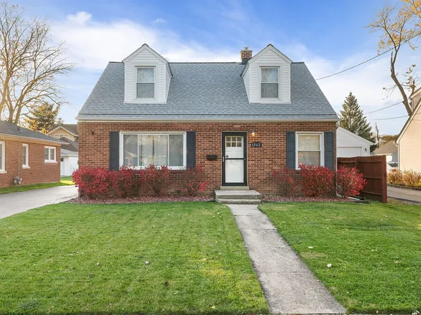 1362 Selleck St, Crete, IL 60417