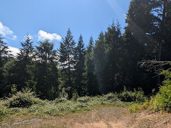 3rd image of Tl 801 Siletz Hwy