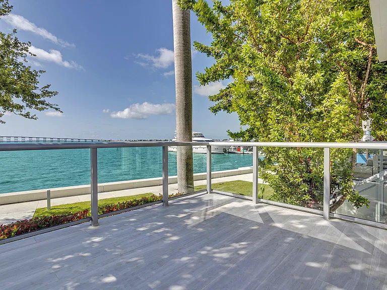 1541 Brickell Ave #105 — Photo 88