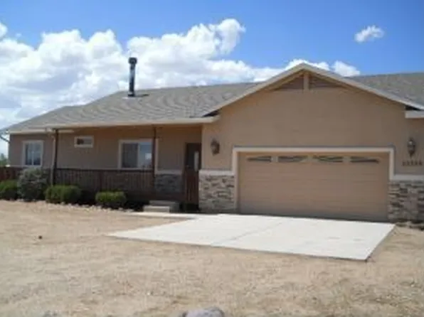 22320 N Malapai Ridge Rd, Paulden, AZ 86334