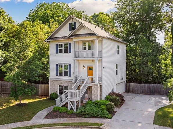 2136 Oak Knob Dr, Decatur, GA 30032