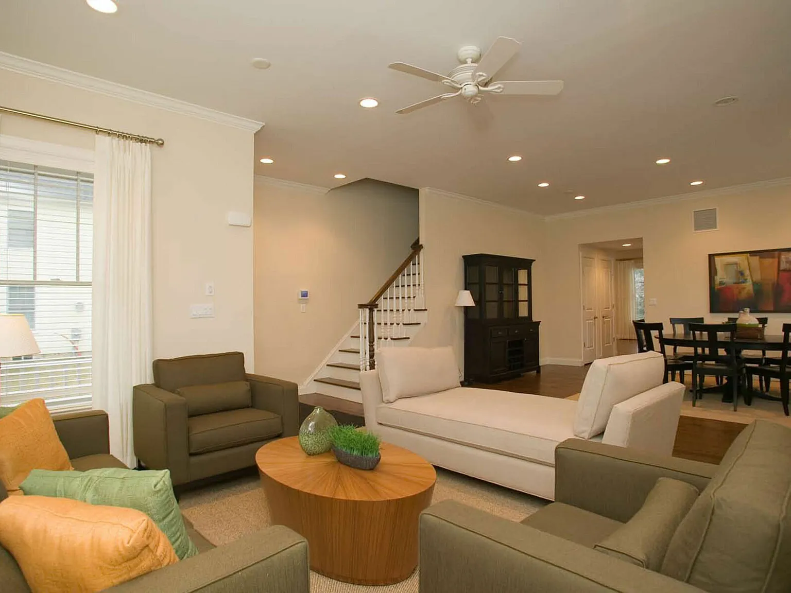 Southampton Townhouse at Pond Crossing — Photo 2