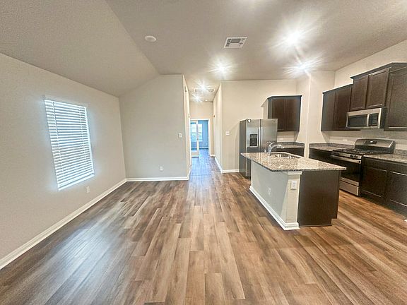 5th image of 6235 Willow Point Blvd
