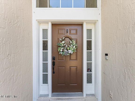 3rd image of 4564 SUMMER HAVEN Boulevard S
