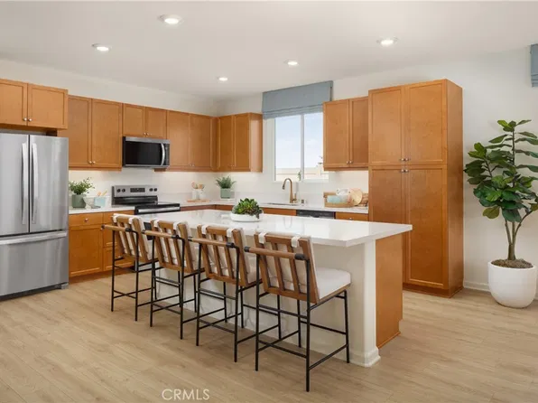 31121 Morgan Trl, Winchester, CA 92596