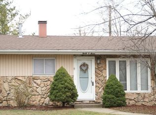 9007 Ohio Pl, Highland, IN 46322