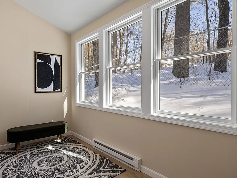 23 Deer St #B — Photo 13