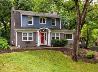 3826 Woods Dr, Des Moines, IA 50312