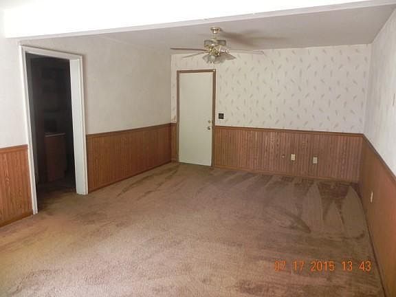 3rd image of 8400 W Jakes Bluff Dr