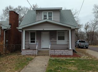 1417 N Machin Ave, Peoria, IL 61606