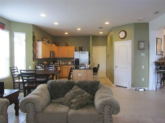 5th image of 7622 Mariners Harbour Dr