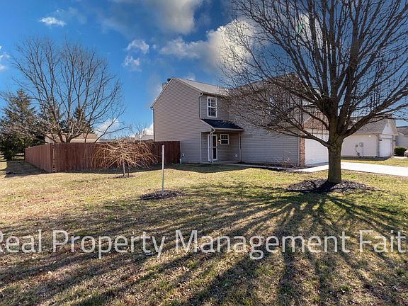2nd image of 1325 Kinross Dr