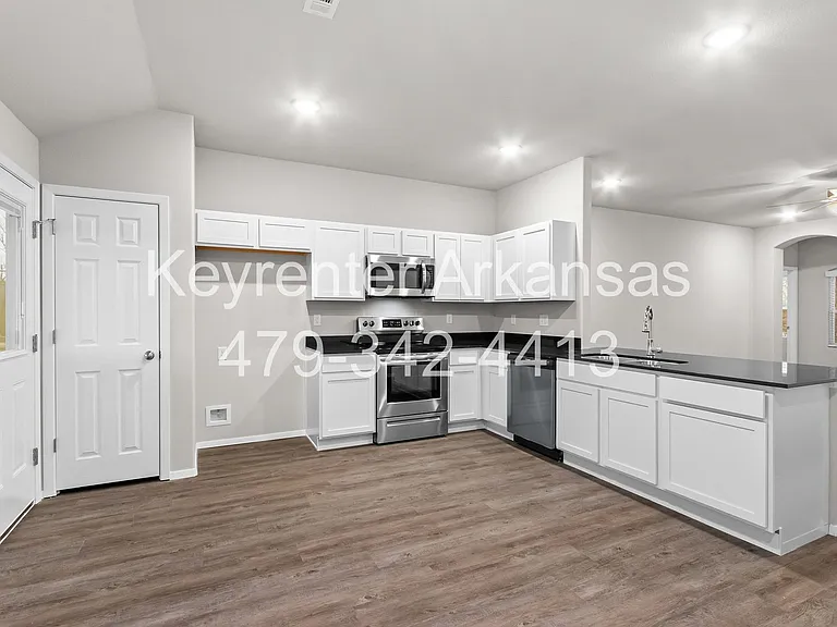 118 Stinson St — Photo 11
