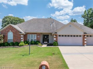 2333 Park Ridge Way, Van Buren, AR 72956