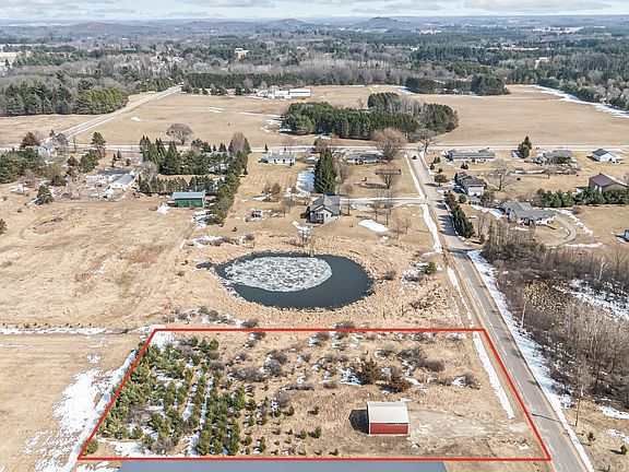 2nd image of E2030 Polly Rd