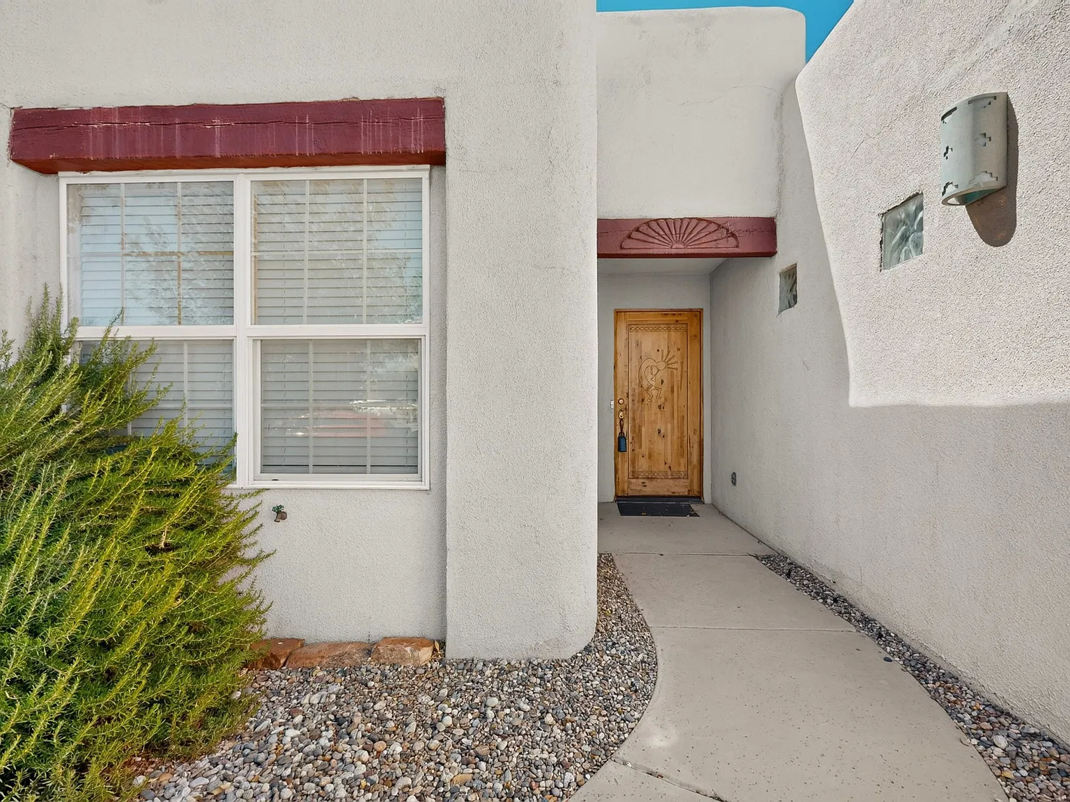 3 bed, 1520 sqft, $2,030 — Photo 2
