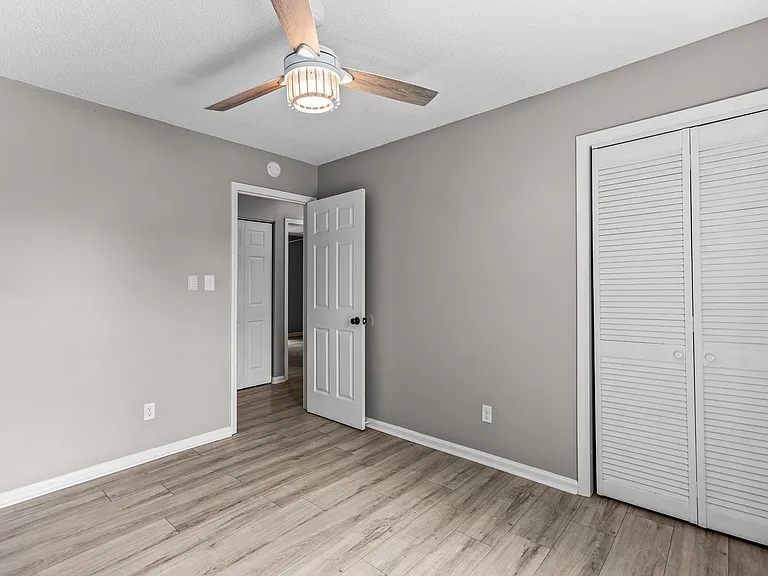 103 Balsam Rd — Photo 22