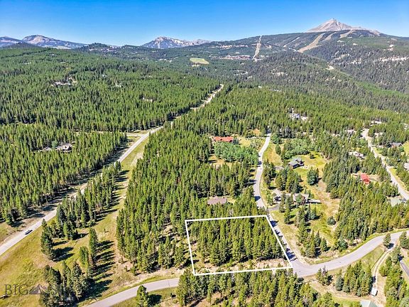 3rd image of Gray Owl Ln