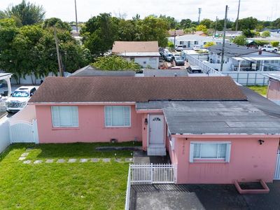 10420 NW 35th Pl, Miami, FL, 33147
