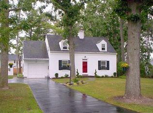 233 Paradise Rd, East Amherst, NY 14051
