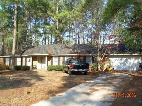 3413 Plantation Dr, Albany, GA 31721