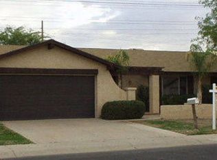 2900 W Straford Dr, Chandler, AZ 85224