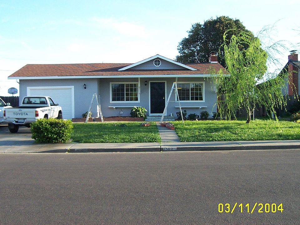 1507 James St front view