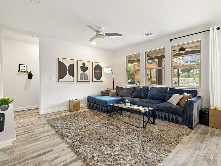 5500 La Canada Way — Photo 16