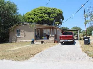 1202 E 2nd St, Del Rio, TX 78840