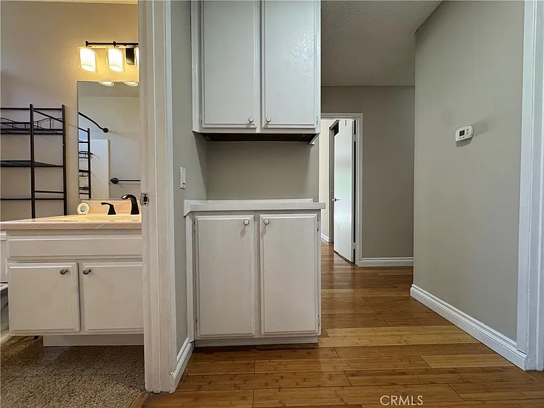 1421 Meadow Glen Rd — Photo 22