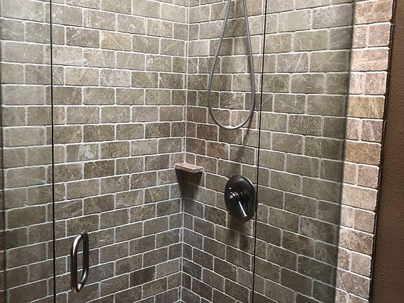 4th image of 4632 Hawley Blvd Unit 1