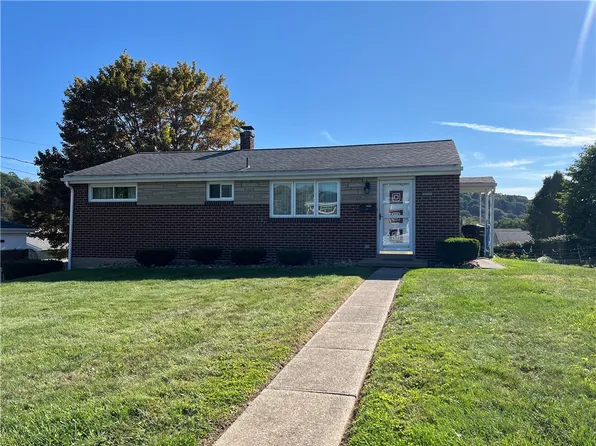 3020 Mintwood Dr, Lower Burrell, PA 15068