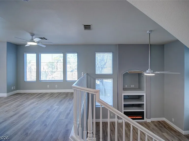 8401 Tiger Woods Ave — Photo 5