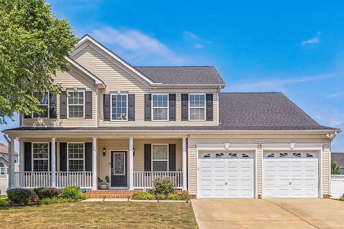 1st image of 46820 Shelton Dr