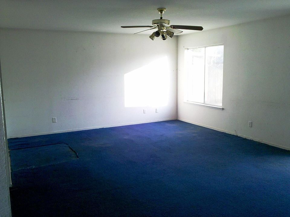 2nd image of 196 Exie Ln