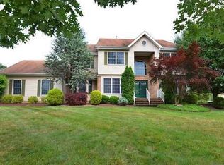 17 Christina Ave, Monroe Township, NJ 08831