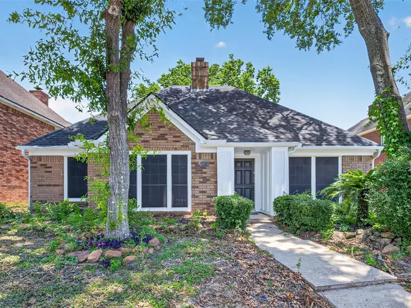 5931 Thom Rd, Humble, TX 77346