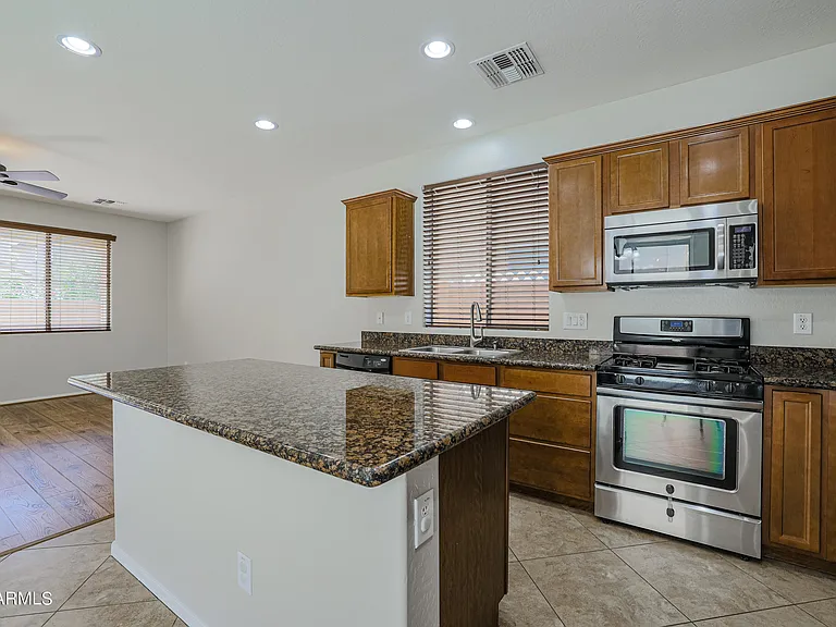 3551 E Tulsa St — Photo 9
