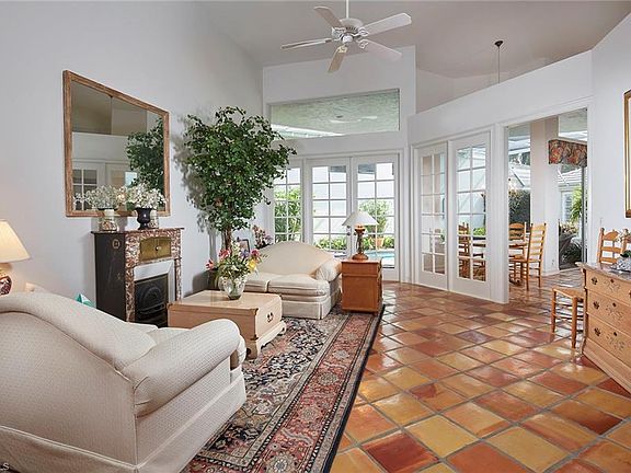 5th image of 7811 Cocobay Ct #23