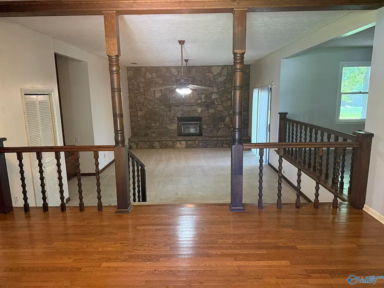 304 Poplar St — Photo 7