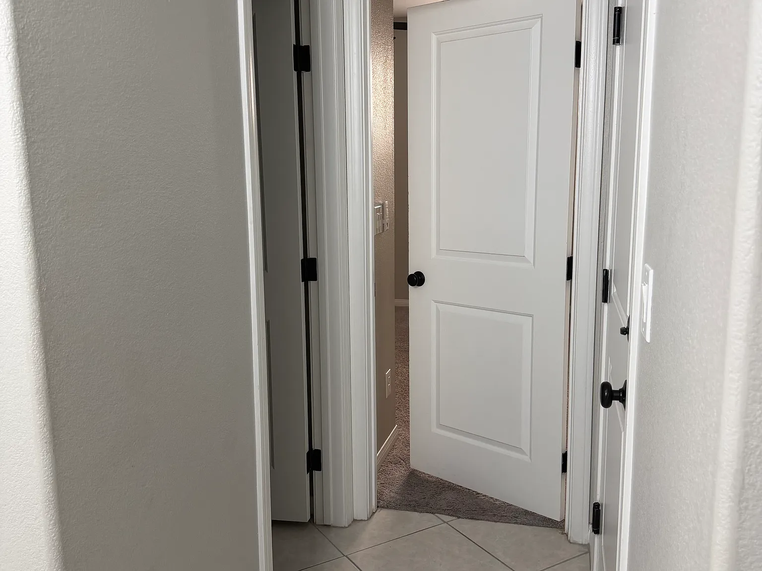 4 bed, 2114 sqft, $2,800 — Photo 1