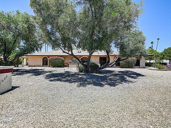 2nd image of 5002 E CHOLLA Street