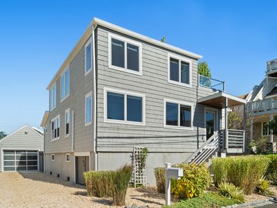 16 Point Beach Drive, Milford, CT, 06460