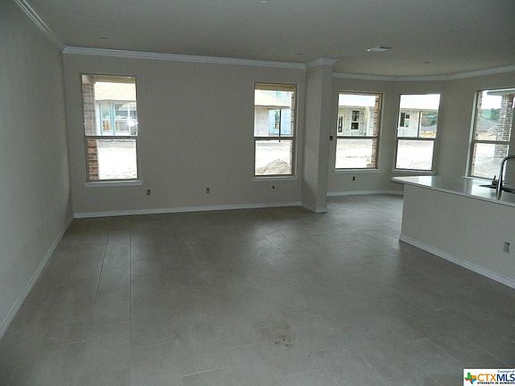 3rd image of 2521 Cortona St