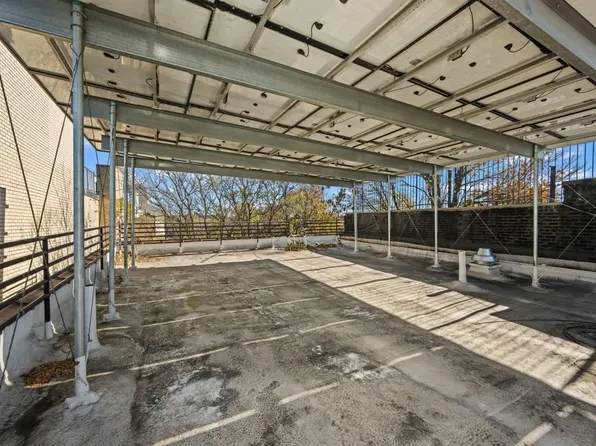 9 Argyle Road image 21 of 24